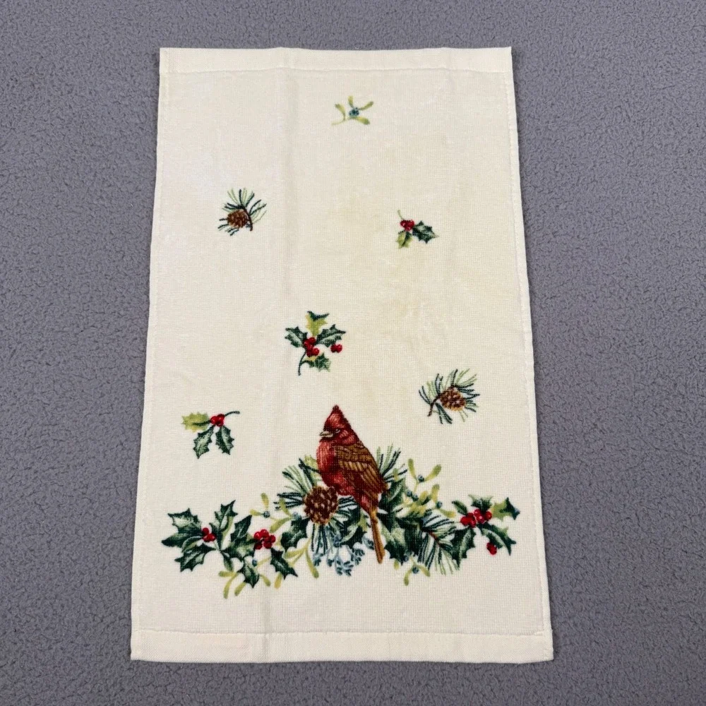 Lenox Winter Greetings Fingertip Towels Set of 4 Cardinal Christmas Joy Peace